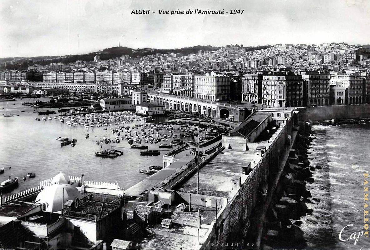 Alger - Vue prise de l'Amiraute - 1947.jpg